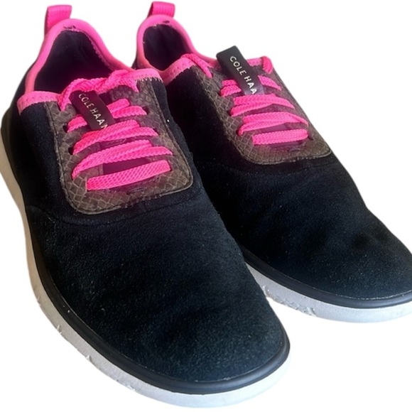 Cole Haan ladies zero grand sneaker very good condition size 8 1/2 - Picture 1 of 11